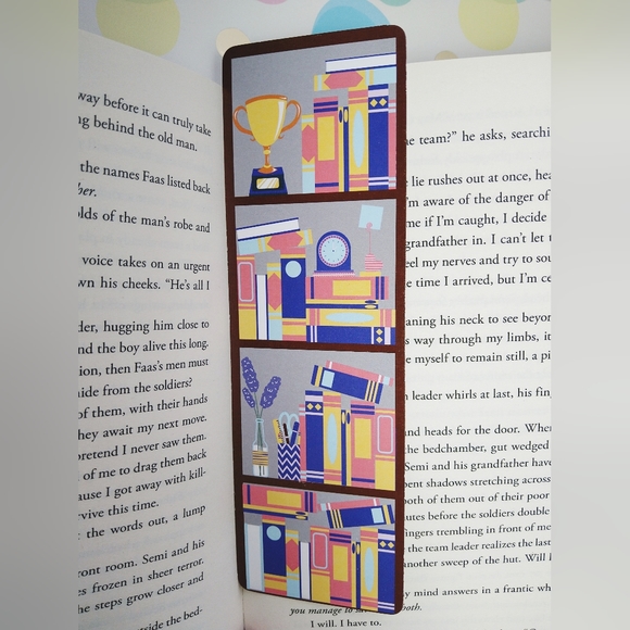 My Messy Bookshelf Bookmark Collection - Picture 2 of 7